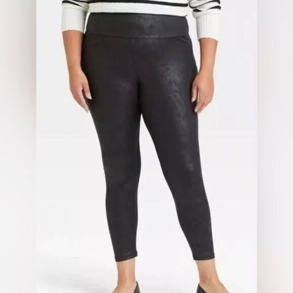NWT Ava + Viv Plus Size Black Faux Leather Leggings High Waist Ankle - Size 4XL - Picture 1 of 6